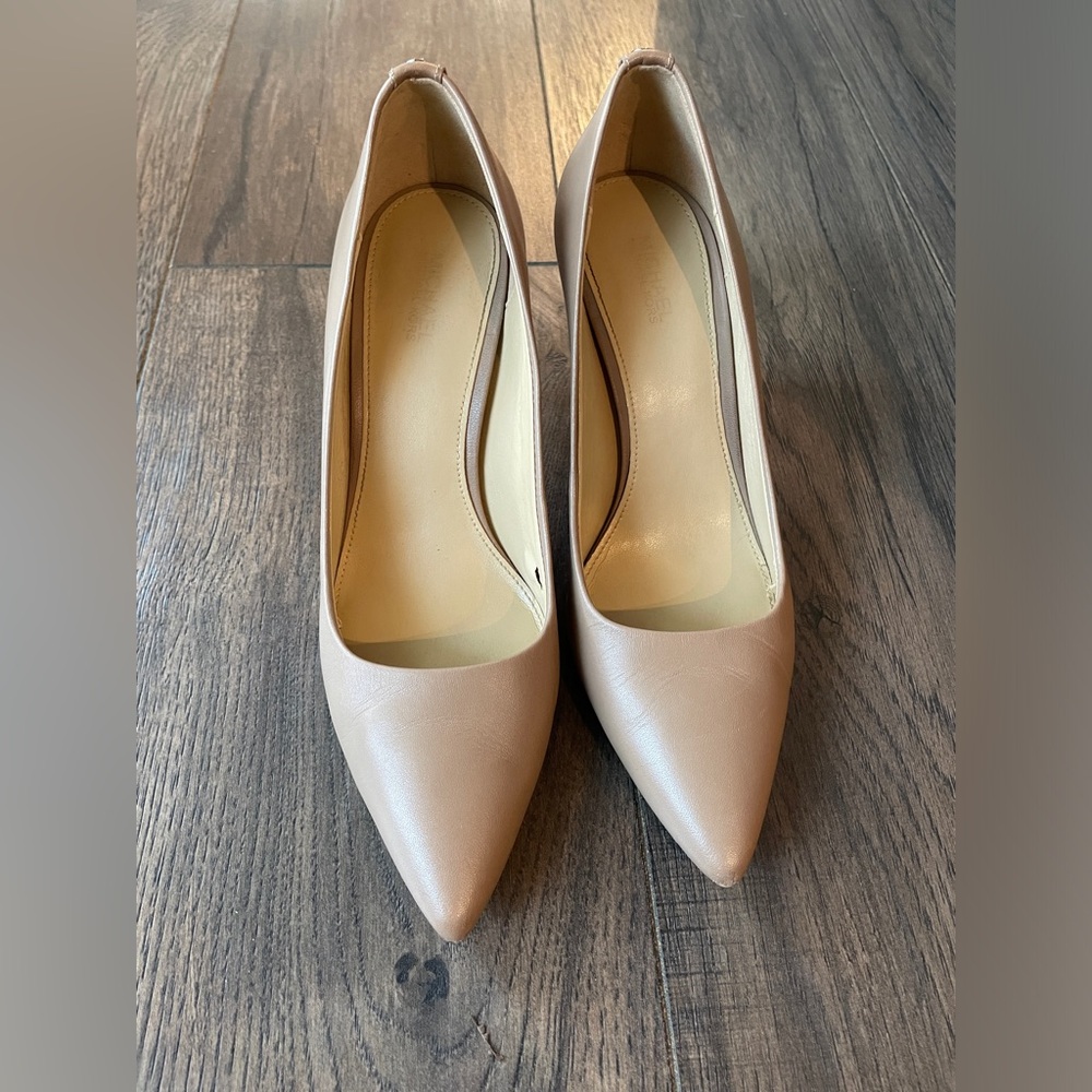 Michael Kors Dorthy Flex Pump